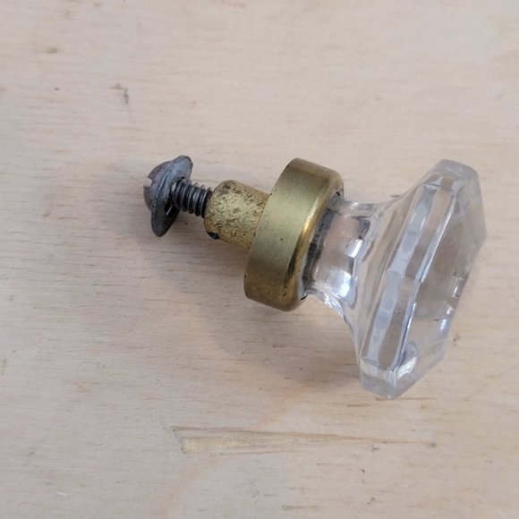 Single Vintage Drawer Pull Heavy Solid Glass Faceted Knob Handle Brass Mount - Picture 6 of 8